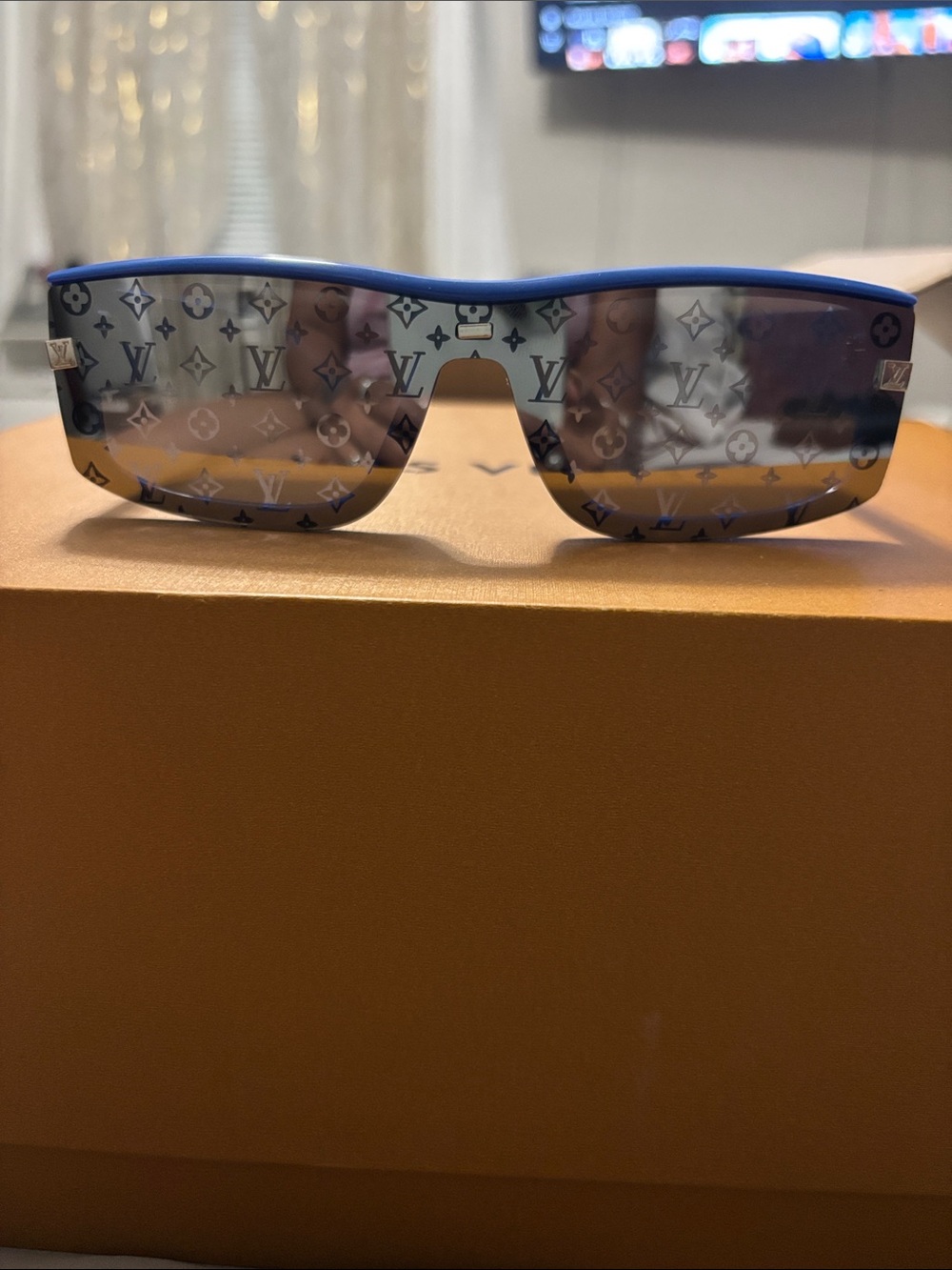 Louis Vuitton Blue Sunglasses with  Monogram Lenses